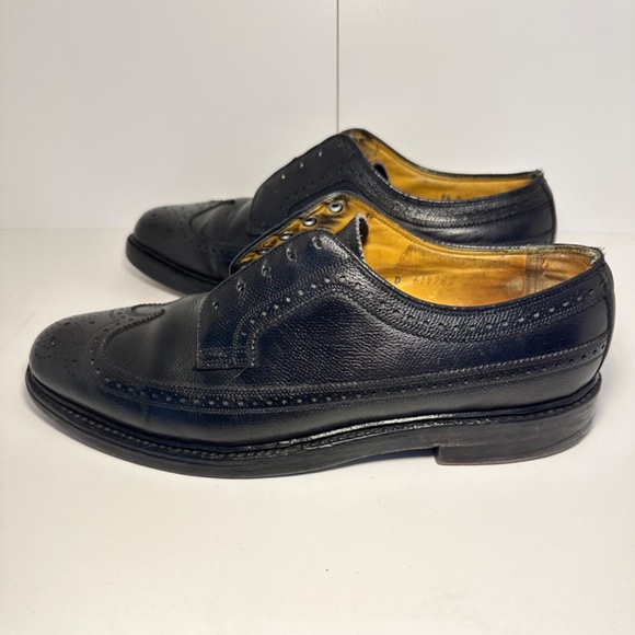 Florsheim Imperial Kenmoor - Black Wingtip Brogues - LWB - size 9.5 D - vintage main image 8